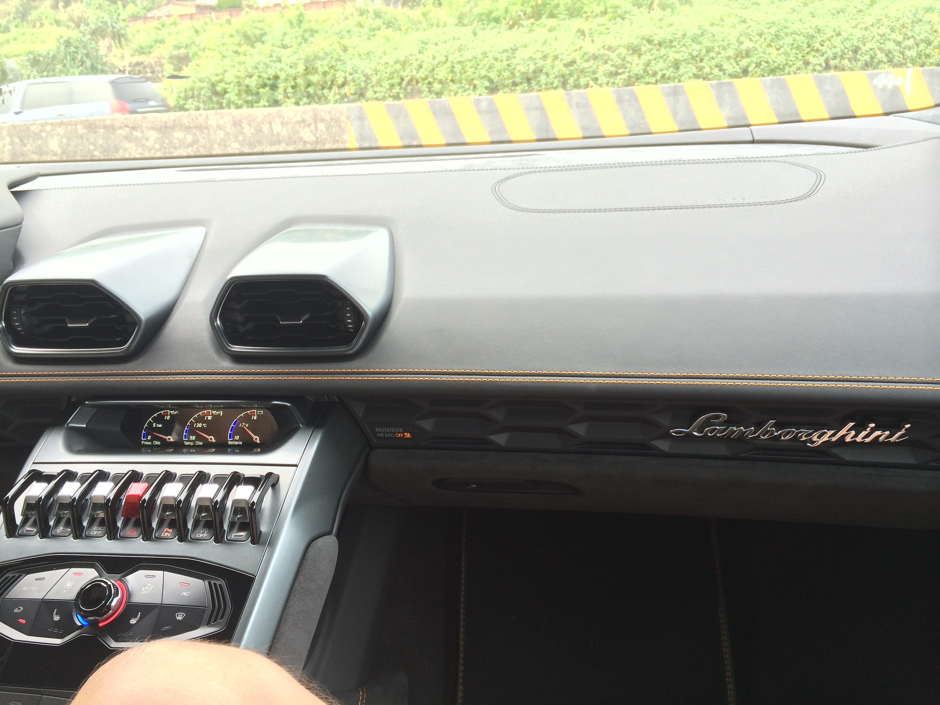 Name: IMG_0585_zpscaa186fb.jpg
Views: 127
Size: 1.97 MB