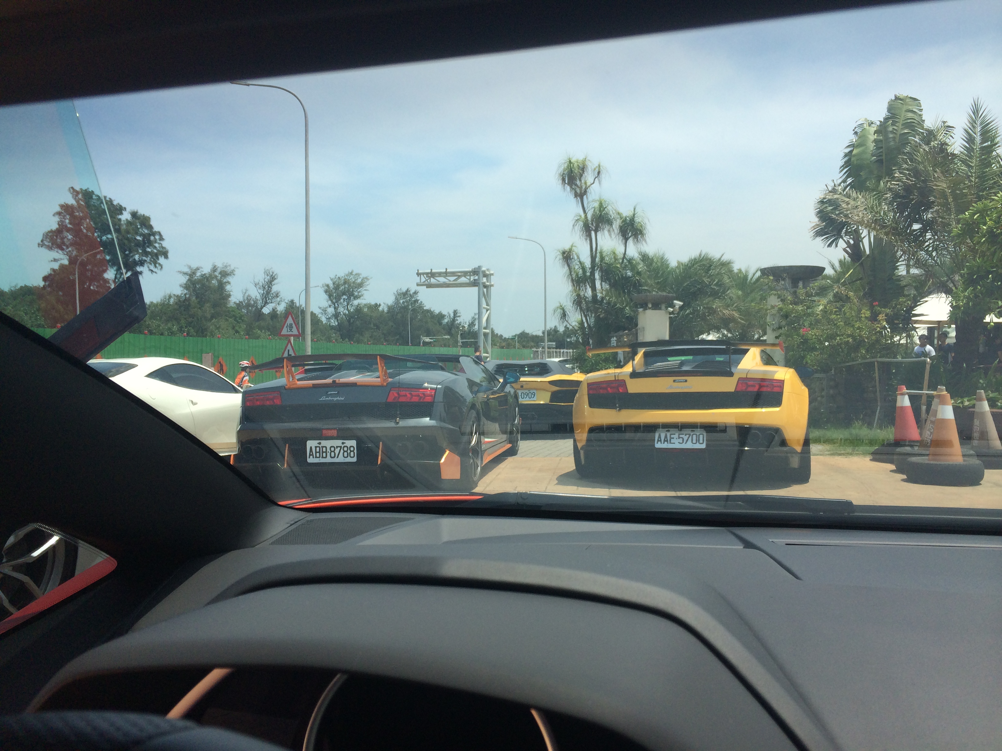 Name:  IMG_0391_zpsb52db767.jpg
Views: 184
Size:  2.02 MB