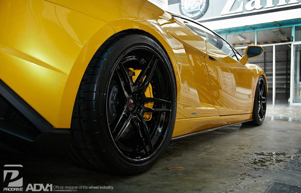 Name:  Lambo_Gallardo_Superleggera_ADV05TSCS_09.jpg
Views: 63
Size:  97.8 KB