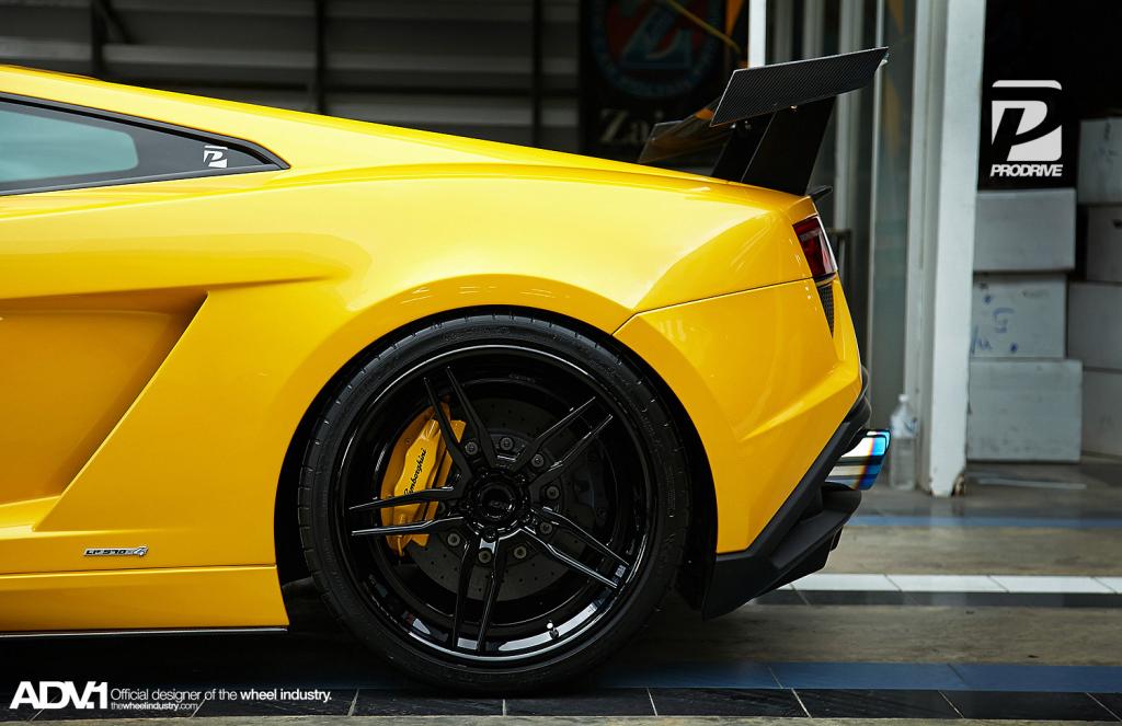 Name:  Lambo_Gallardo_Superleggera_ADV05TSCS_06.jpg
Views: 73
Size:  80.9 KB