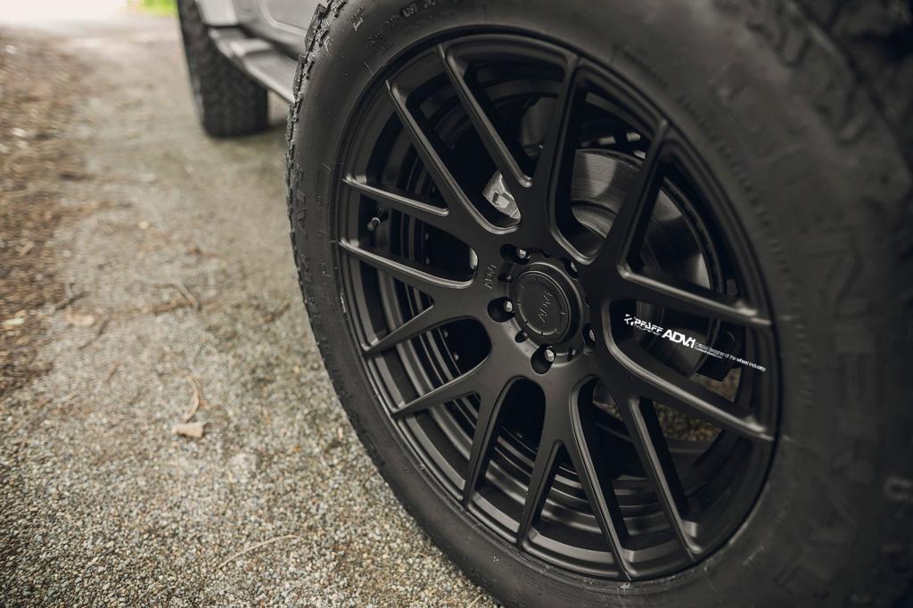 Name:  Jeep_Wrangler_Sahara_ADV7MV2_02.jpg
Views: 365
Size:  98.4 KB