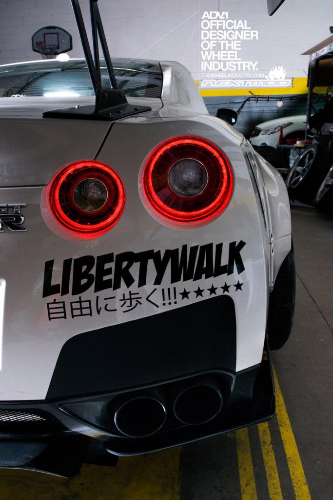 Name:  Nissan_GTR_ADV10TSSL_07.jpg
Views: 156
Size:  79.2 KB