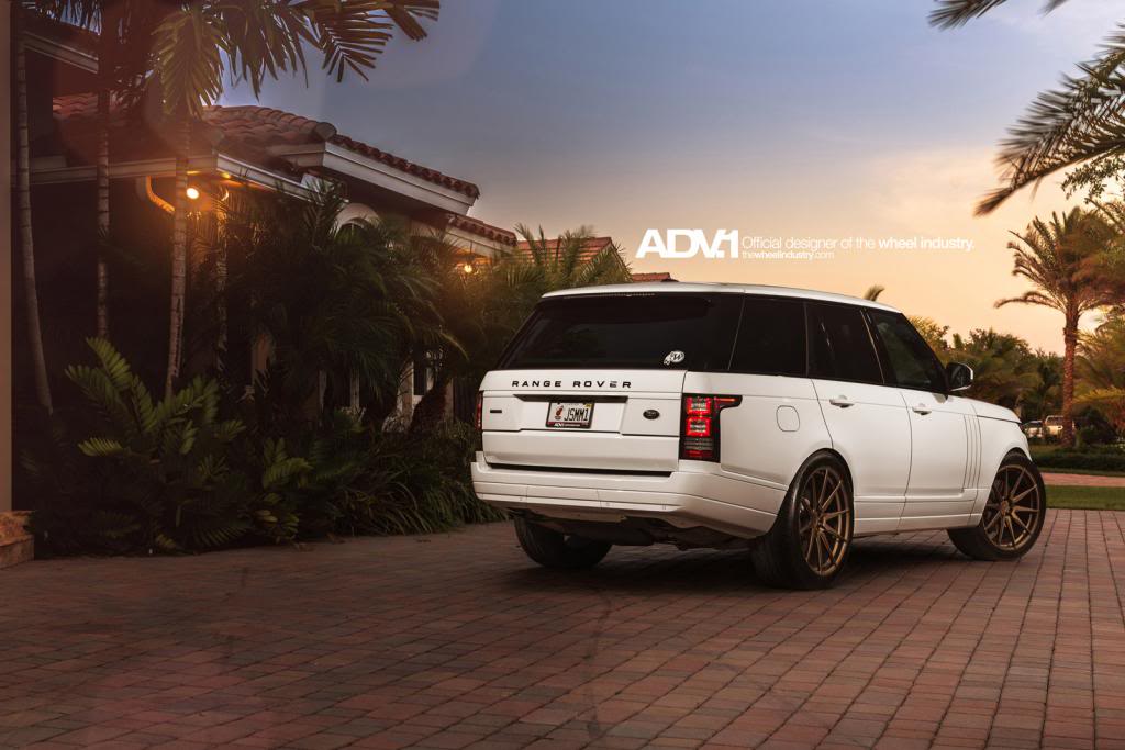 Name:  Range_Rover_HSE_ADV10-1MV1CS_02.jpg
Views: 116
Size:  79.0 KB