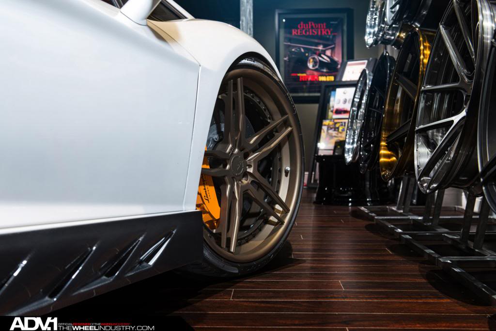 Name:  Lamborghini_Aventador_ADV05CS_05.jpg
Views: 250
Size:  80.0 KB