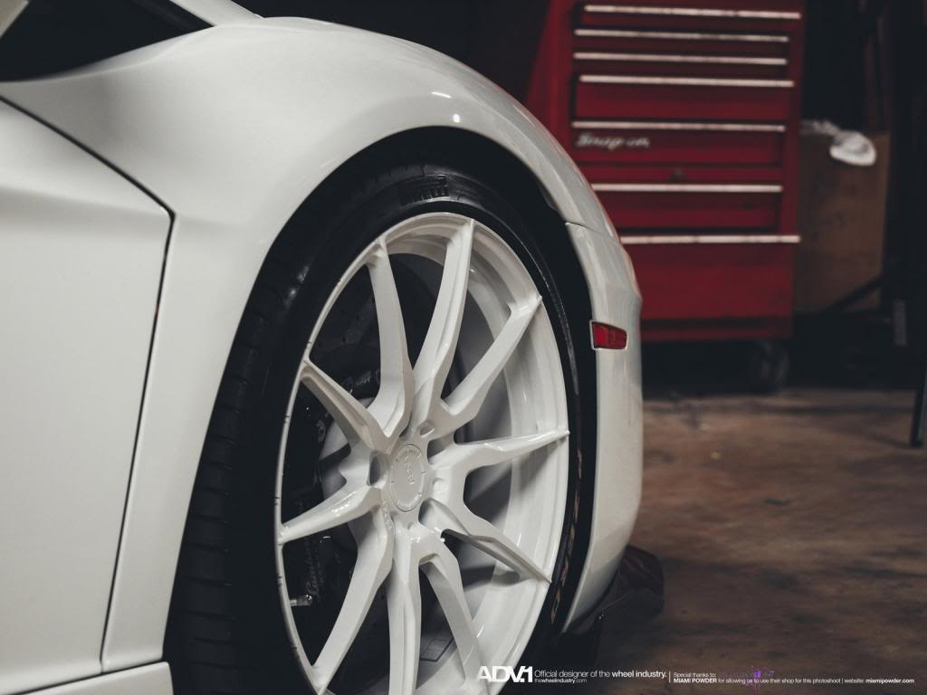 Name:  Lamborghini_Aventador_ADV10-1CSMV1_60.jpg
Views: 169
Size:  57.5 KB