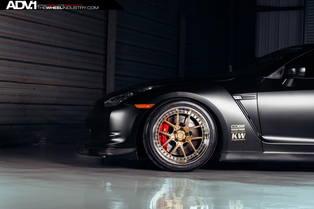 Name:  Nissan_GTR_ADV5-0TFSL_08.jpg
Views: 270
Size:  64.2 KB