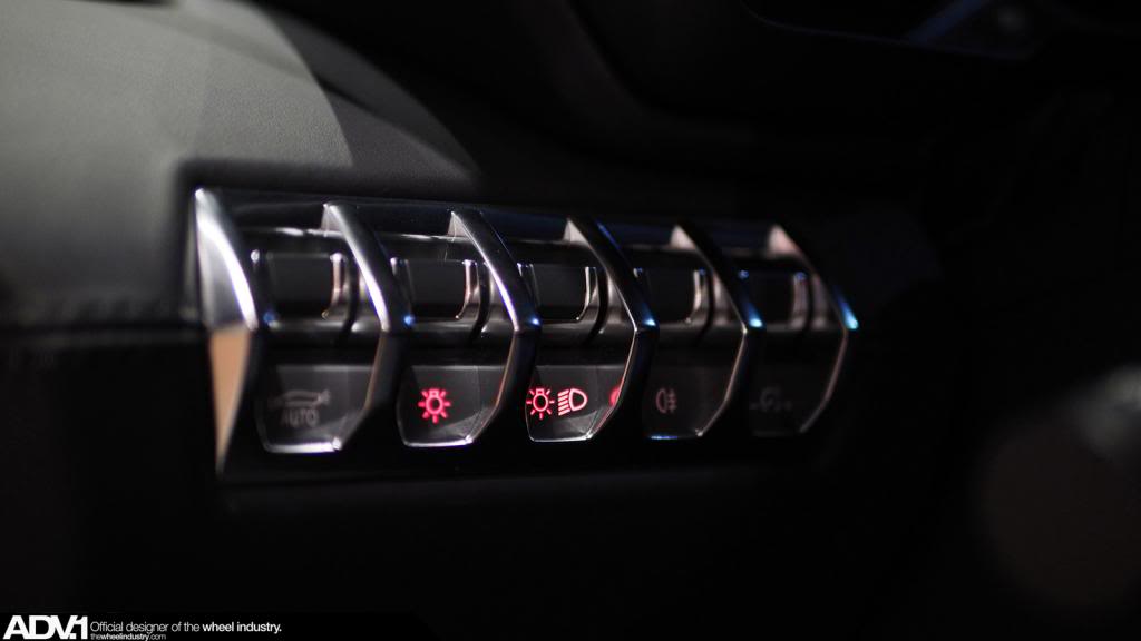 Name:  Lamborghini_Aventador_ADV52TSCS_23.jpg
Views: 44
Size:  27.9 KB