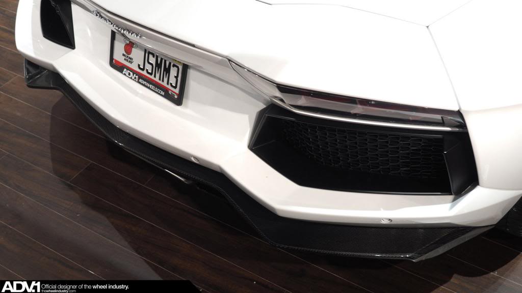 Name:  Lamborghini_Aventador_ADV52TSCS_17.jpg
Views: 46
Size:  48.8 KB