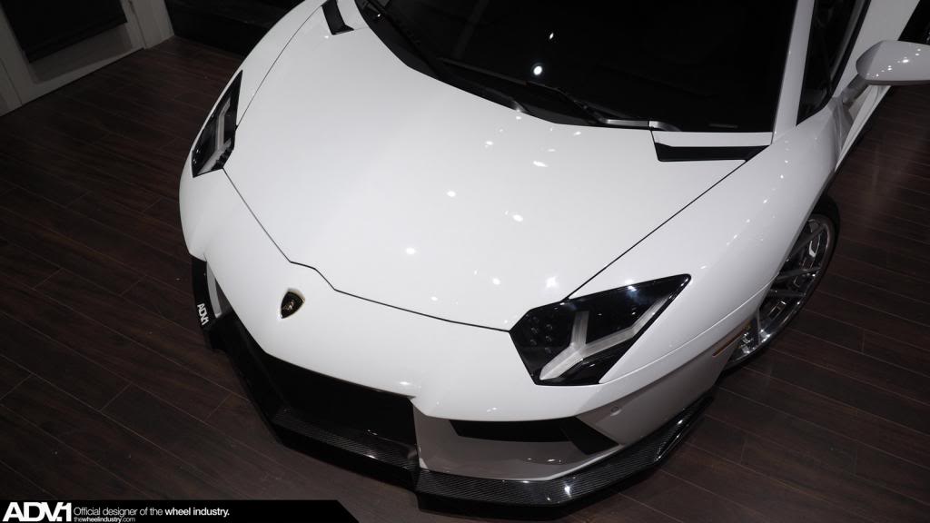 Name:  Lamborghini_Aventador_ADV52TSCS_07.jpg
Views: 44
Size:  44.3 KB