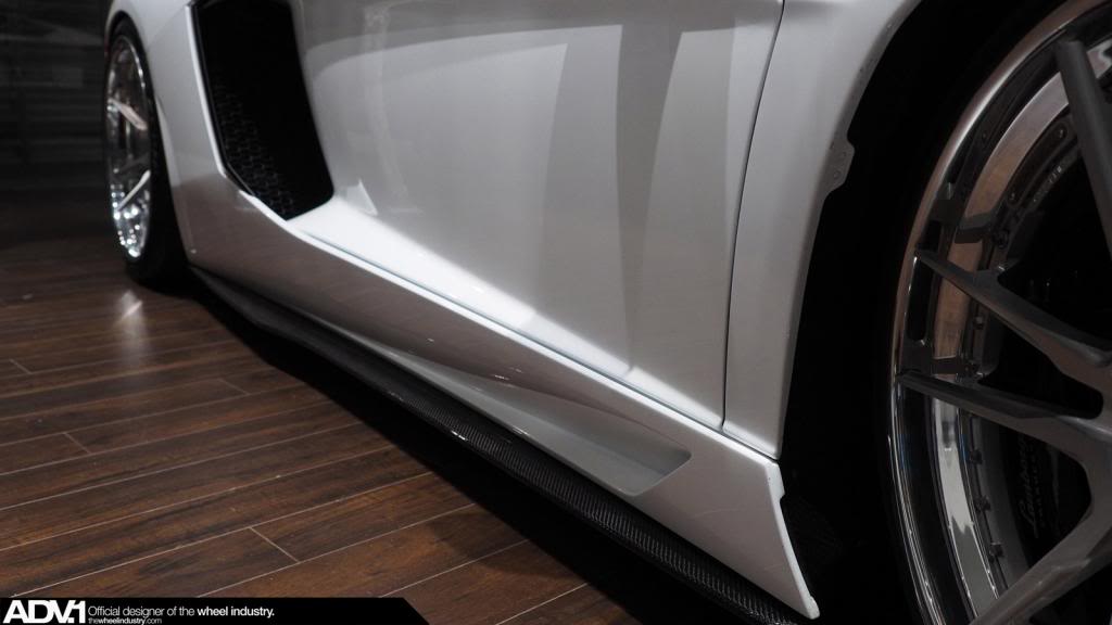 Name:  Lamborghini_Aventador_ADV52TSCS_04.jpg
Views: 41
Size:  48.2 KB