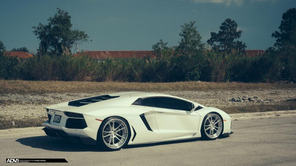 Name:  Lamborghini_Aventador_ADV52TSCS_54.jpg
Views: 70
Size:  86.5 KB