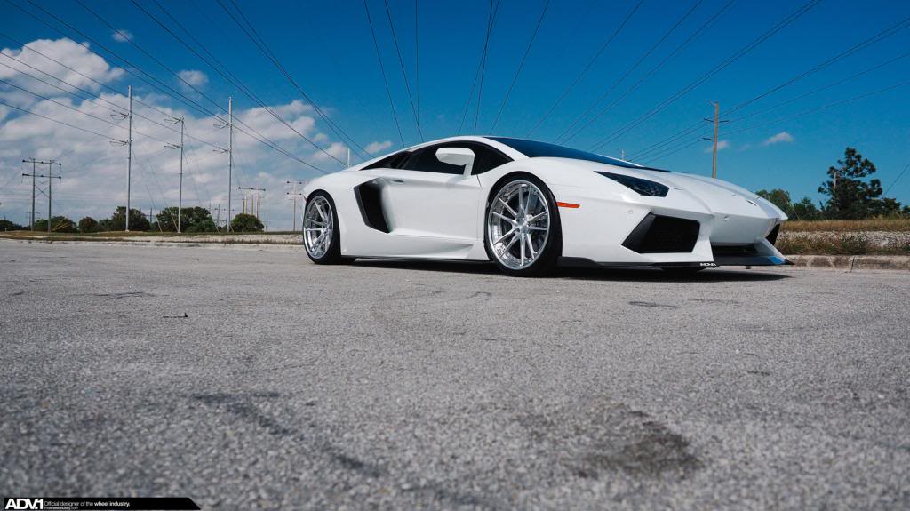 Name:  Lamborghini_Aventador_ADV52TSCS_49.jpg
Views: 56
Size:  86.8 KB