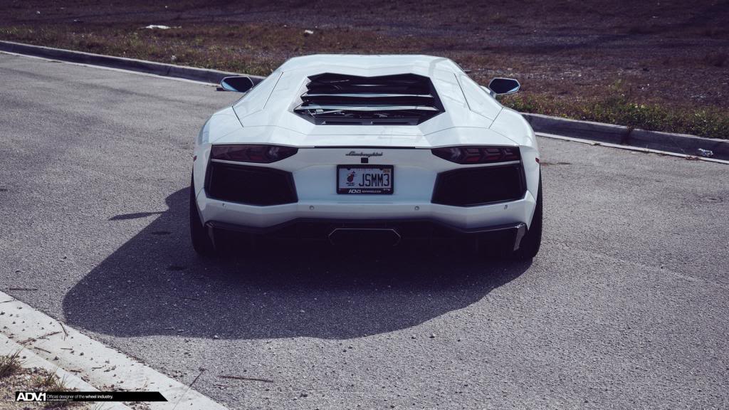 Name:  Lamborghini_Aventador_ADV52TSCS_68.jpg
Views: 39
Size:  112.4 KB