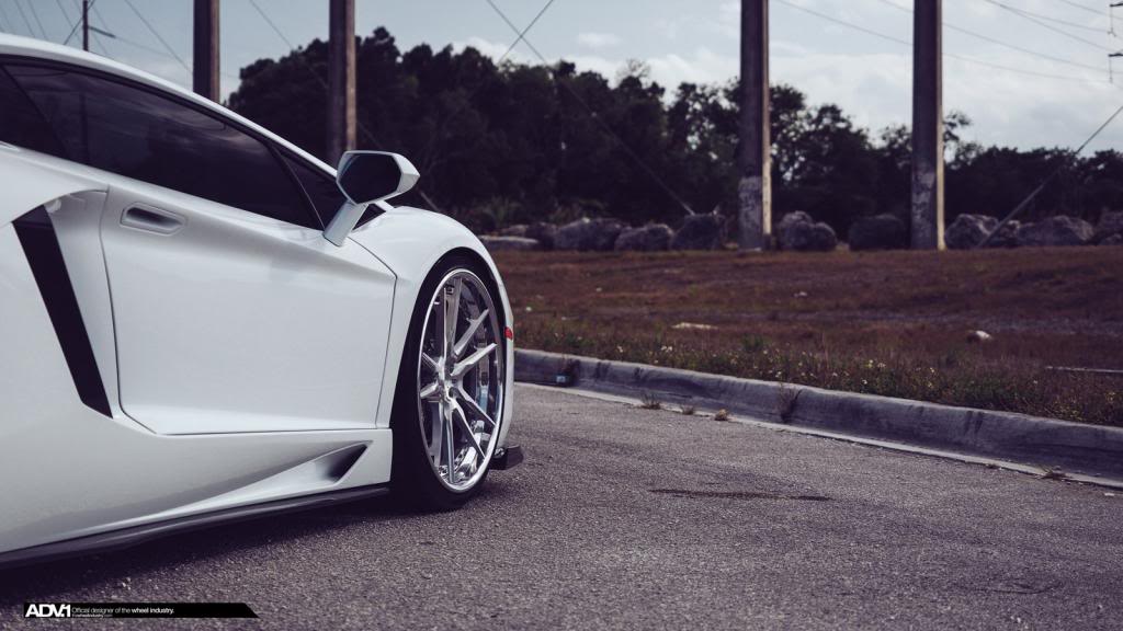 Name:  Lamborghini_Aventador_ADV52TSCS_69.jpg
Views: 58
Size:  79.6 KB