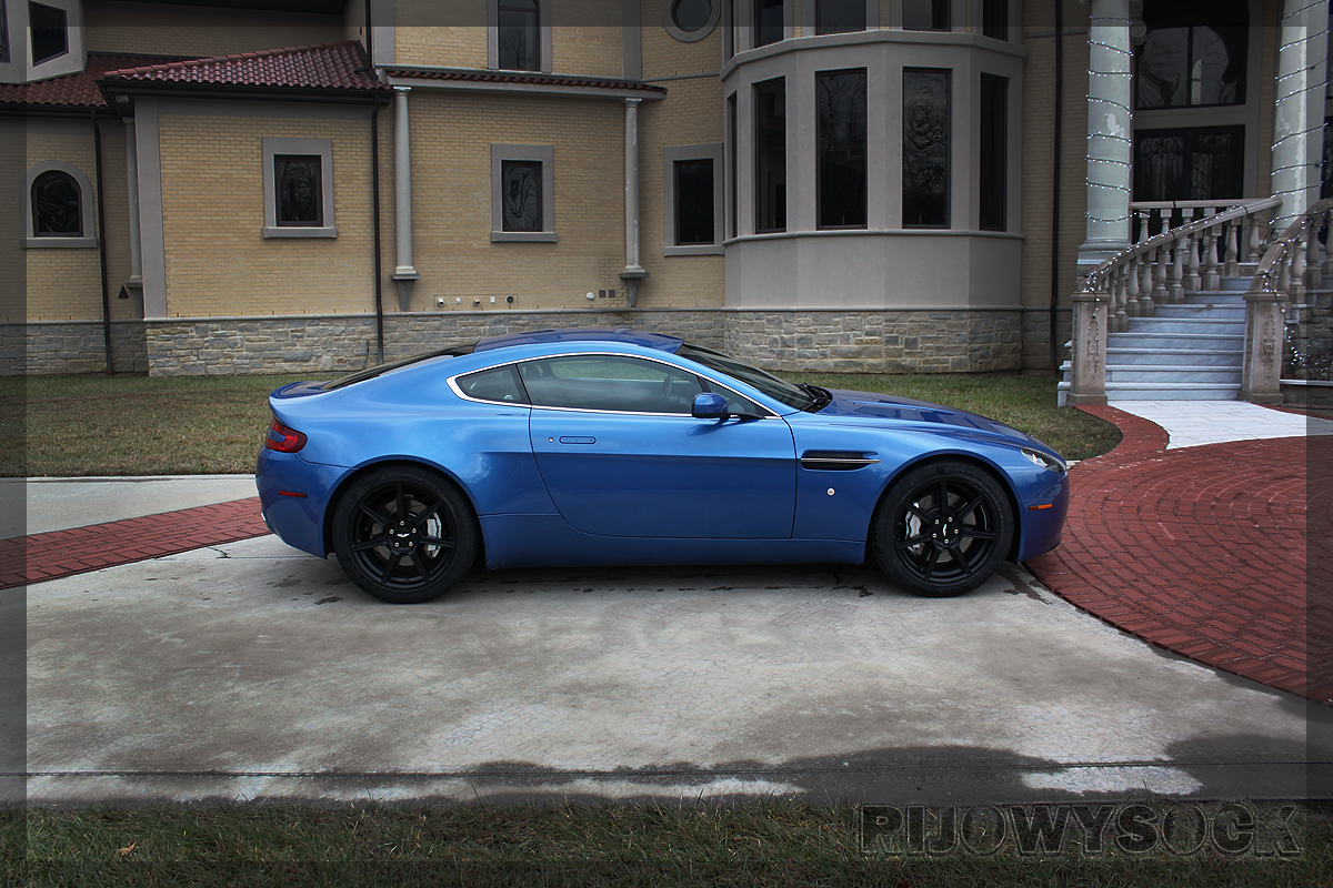 Name:  Aston-Martin-Vantage-1.jpg
Views: 555
Size:  1,007.9 KB