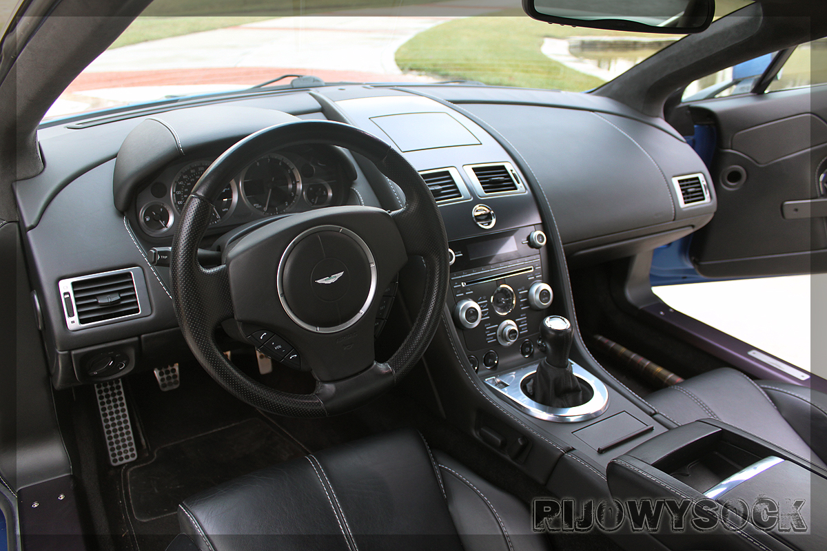 Name:  Aston-Martin-Vantage-12.jpg
Views: 579
Size:  837.8 KB