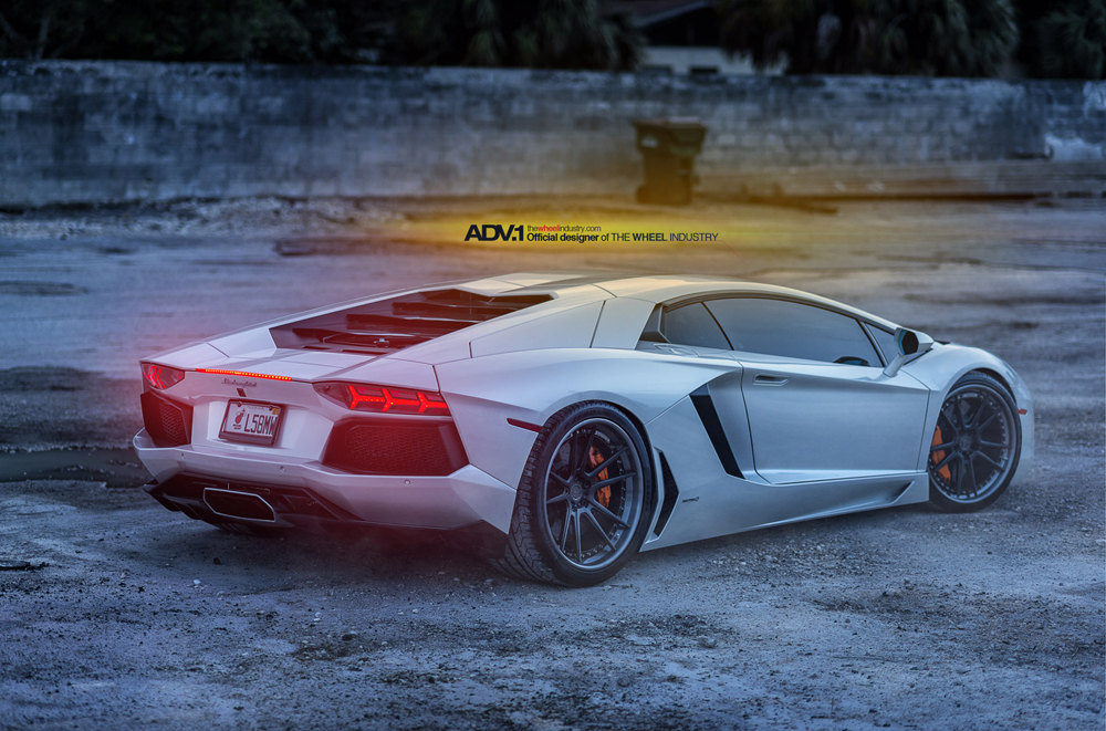 Name:  lambo_aventador_adv5-2tssl_10.jpg
Views: 129
Size:  551.8 KB