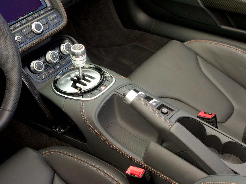 Name:  r8interior_zps69c03e99.jpg
Views: 110
Size:  57.5 KB