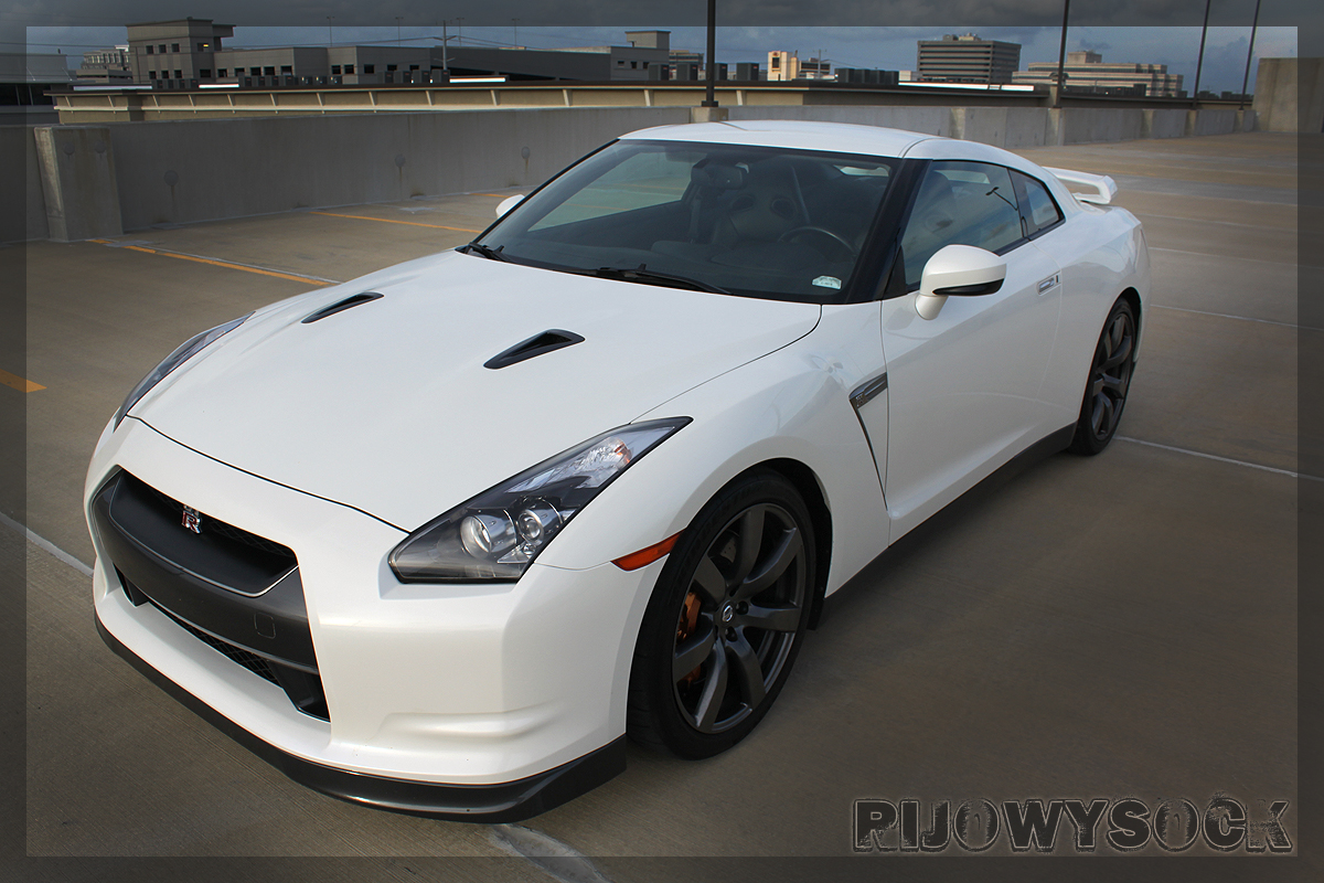Name:  Nissan-GTR-1.jpg
Views: 57
Size:  754.5 KB