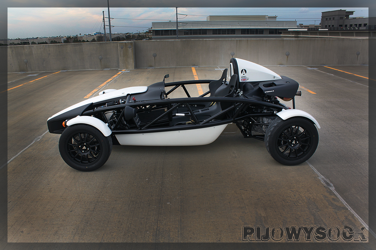 Name:  Ariel-Atom-3-168-3.jpg
Views: 93
Size:  966.8 KB