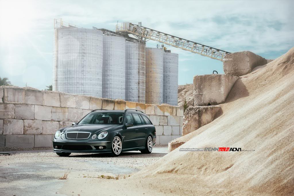 Name: ADV1RennE55Wagon4.jpg
Views: 87
Size: 96.3 KB