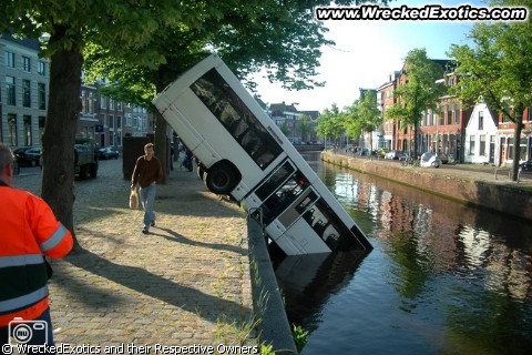 Name:  weirda025.jpg
Views: 748
Size:  67.1 KB