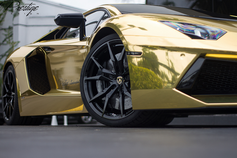 Name:  AventadorWheels-1_zpsa1eac54f.jpg
Views: 163
Size:  365.5 KB