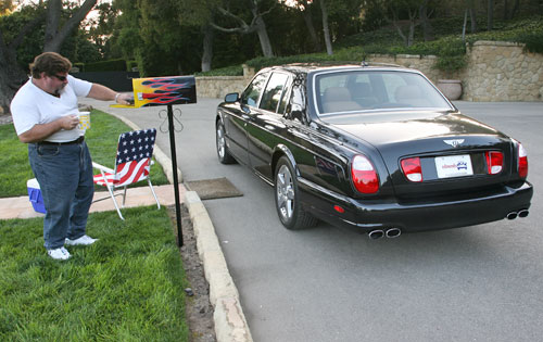 Name:  bentley.livin.mail.500.jpg
Views: 204
Size:  48.9 KB