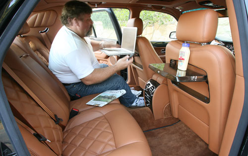 Name:  bentleylivin.office.500.jpg
Views: 200
Size:  43.3 KB