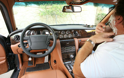 Name:  bentley.livin.shave1.500.jpg
Views: 209
Size:  48.3 KB