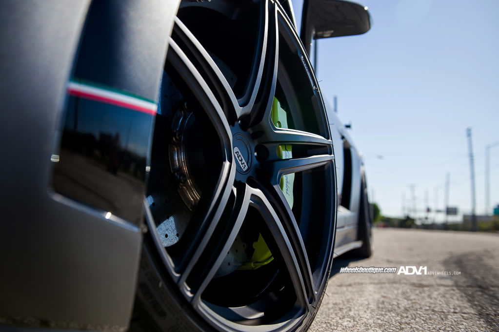 Name:  ADV1MatteBlackGreenLambo6.jpg
Views: 126
Size:  85.1 KB