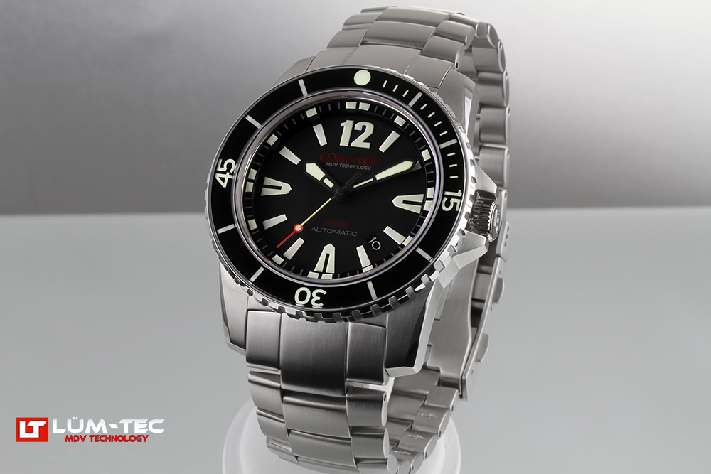 Name:  300m1xl-003.jpg
Views: 196
Size:  310.8 KB