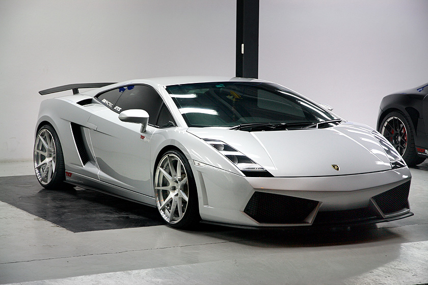 Name:  lambo-hb29-12.jpg
Views: 204
Size:  150.2 KB