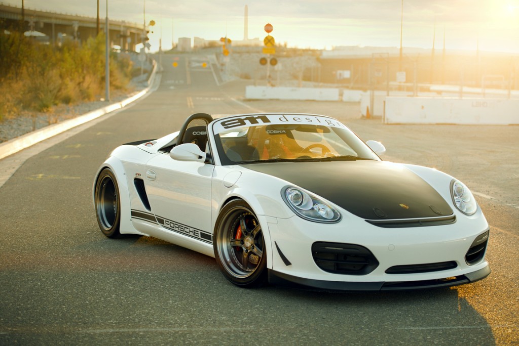 Name:  f130-brushedgrigio-boxsterspyder-frontside-high.jpg
Views: 113
Size:  162.8 KB