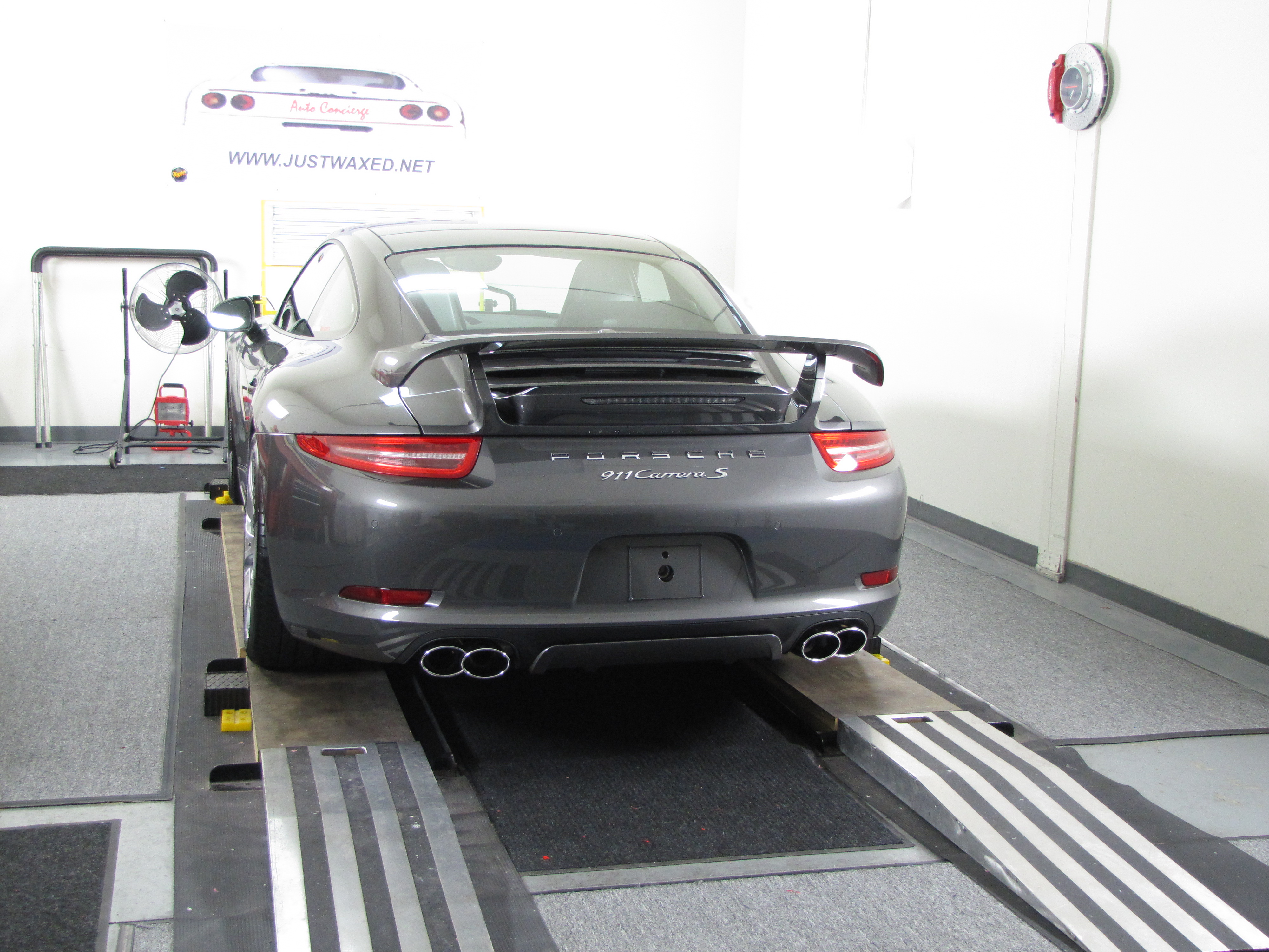 Name:  033.jpg
Views: 217
Size:  2.42 MB