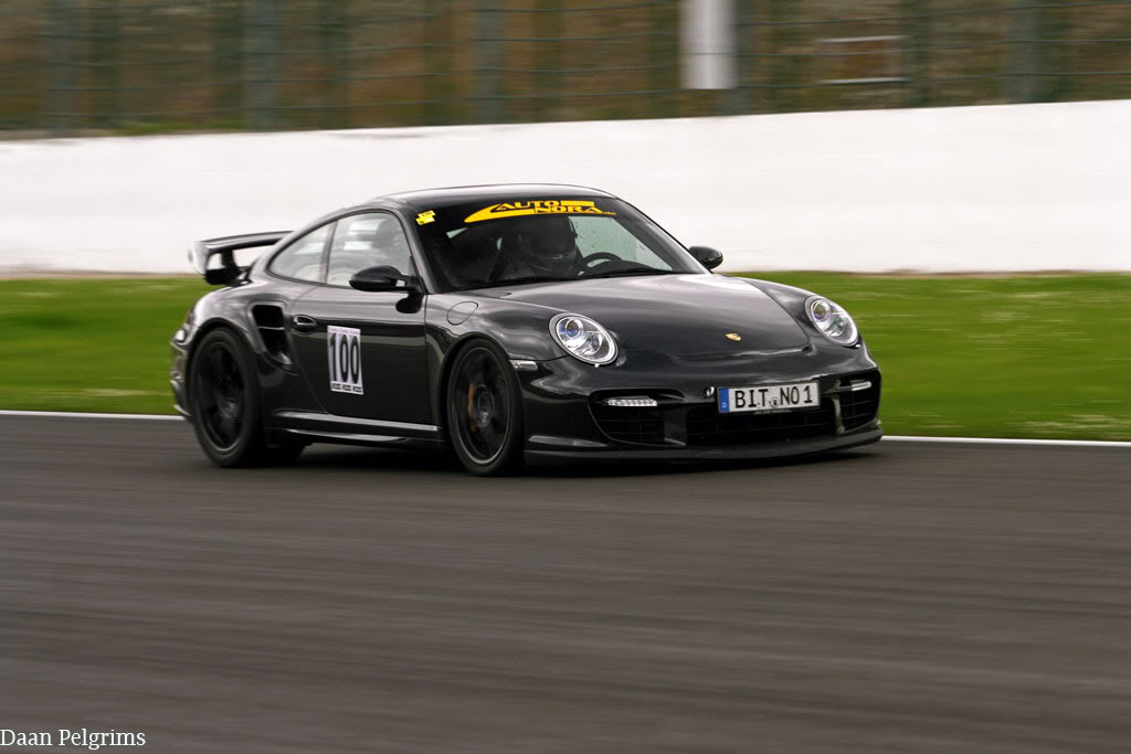 Name:  Pistenclub-399.jpg
Views: 106
Size:  68.3 KB