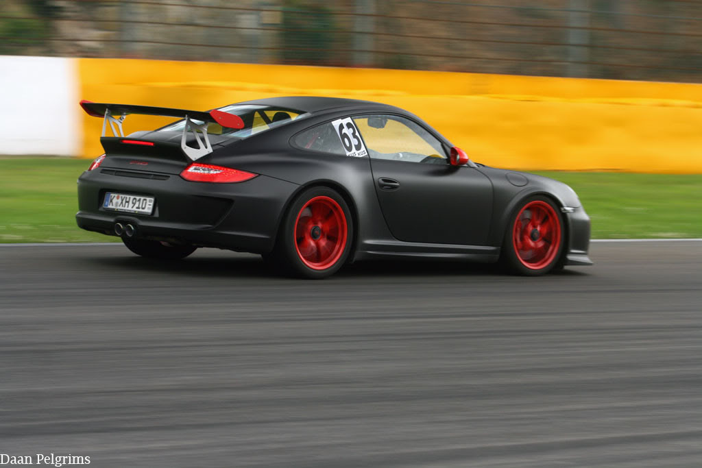 Name:  Pistenclub-260.jpg
Views: 87
Size:  75.6 KB