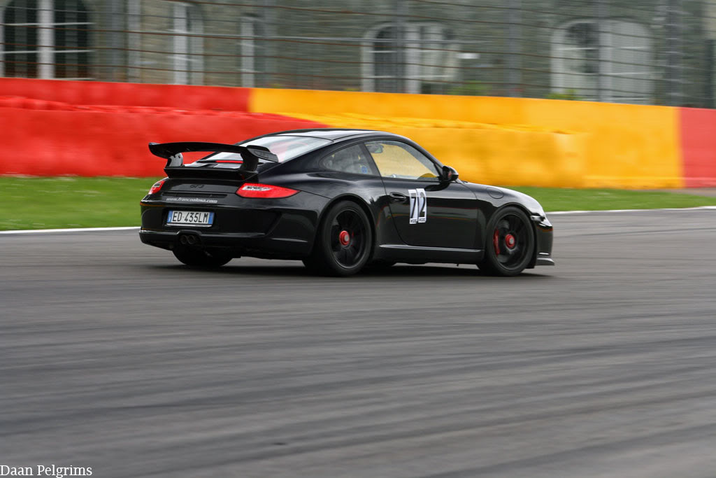 Name:  Pistenclub-273hires.jpg
Views: 108
Size:  83.1 KB