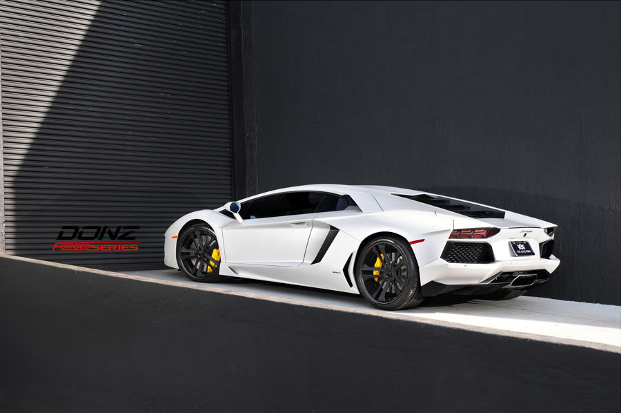 Name:  Aventador-12lr.jpg
Views: 103
Size:  67.8 KB