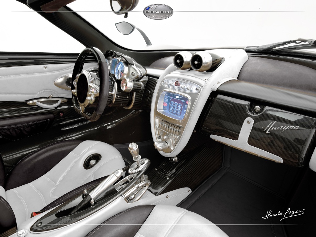 Name:  2012PaganiHuayraBiancoNero_zpsd89ffe91.jpg
Views: 223
Size:  237.5 KB