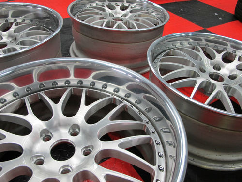 Name:  KGrHqJHJ4E8ezUR4F0BPHwoJtpw60_12.jpg
Views: 91
Size:  52.8 KB