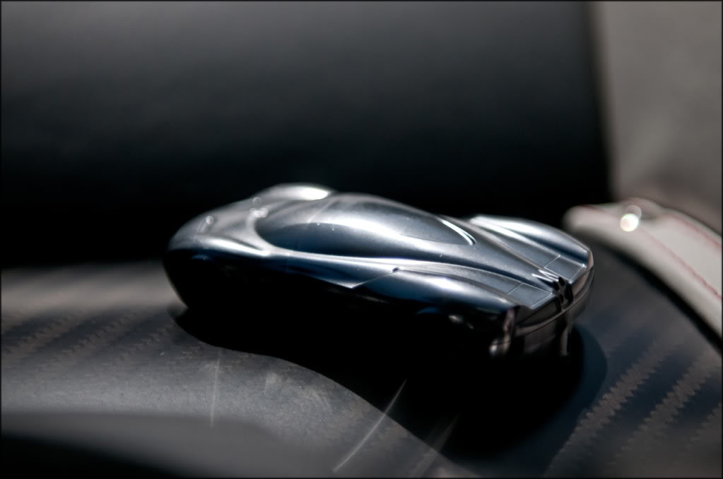 Name:  ADV1FOS92.jpg
Views: 486
Size:  46.3 KB