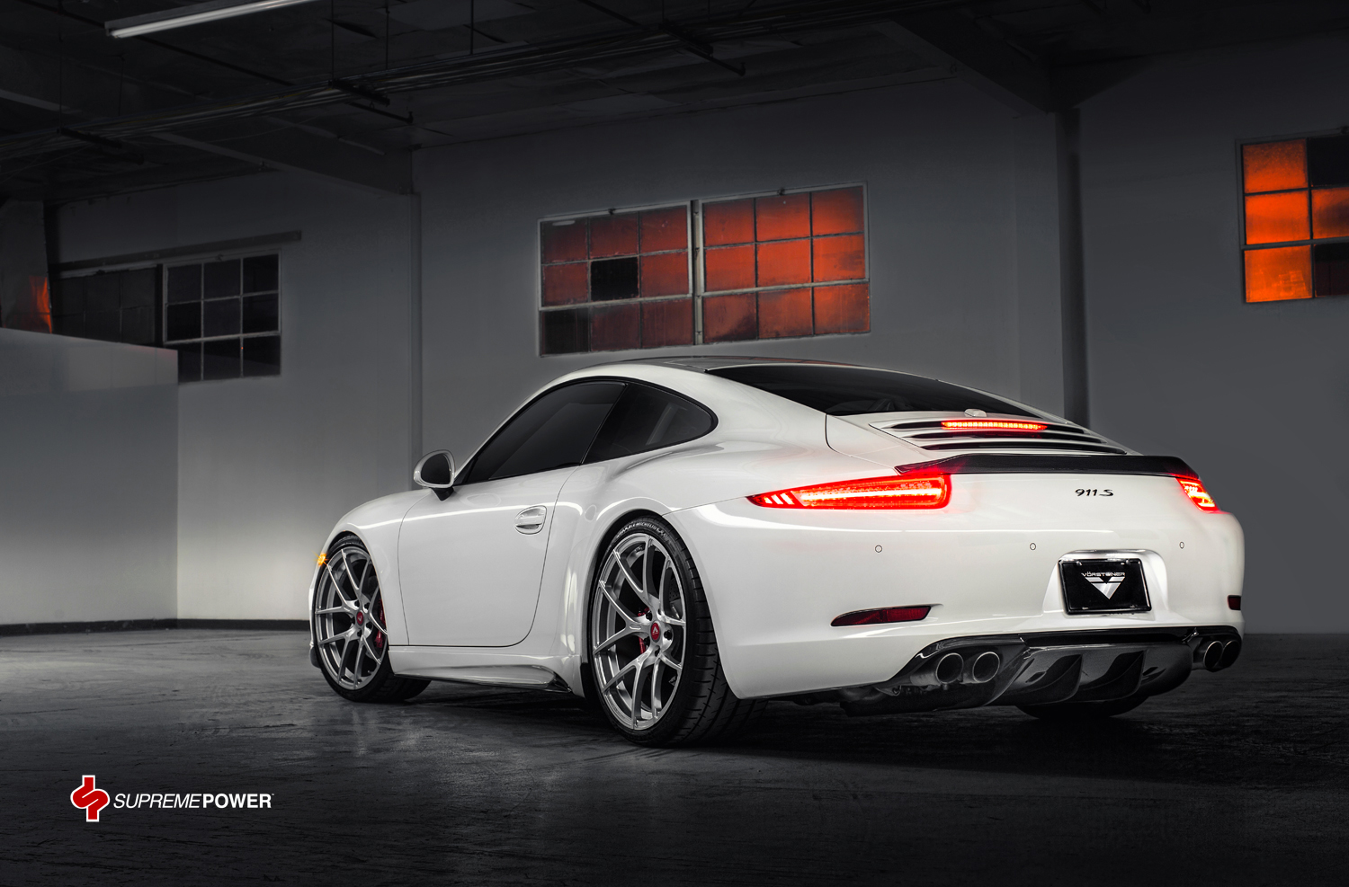 Name:  V_991-1-rear.jpg
Views: 159
Size:  622.4 KB