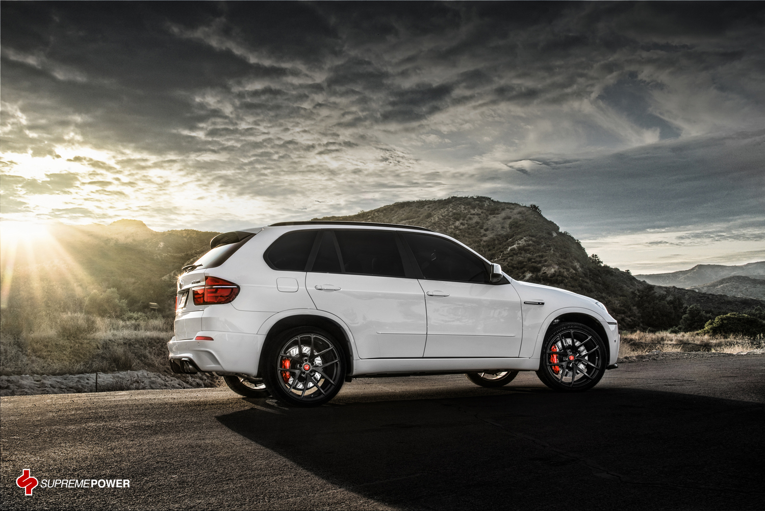 Name:  rear3quarterfinala1.jpg
Views: 47
Size:  981.9 KB
