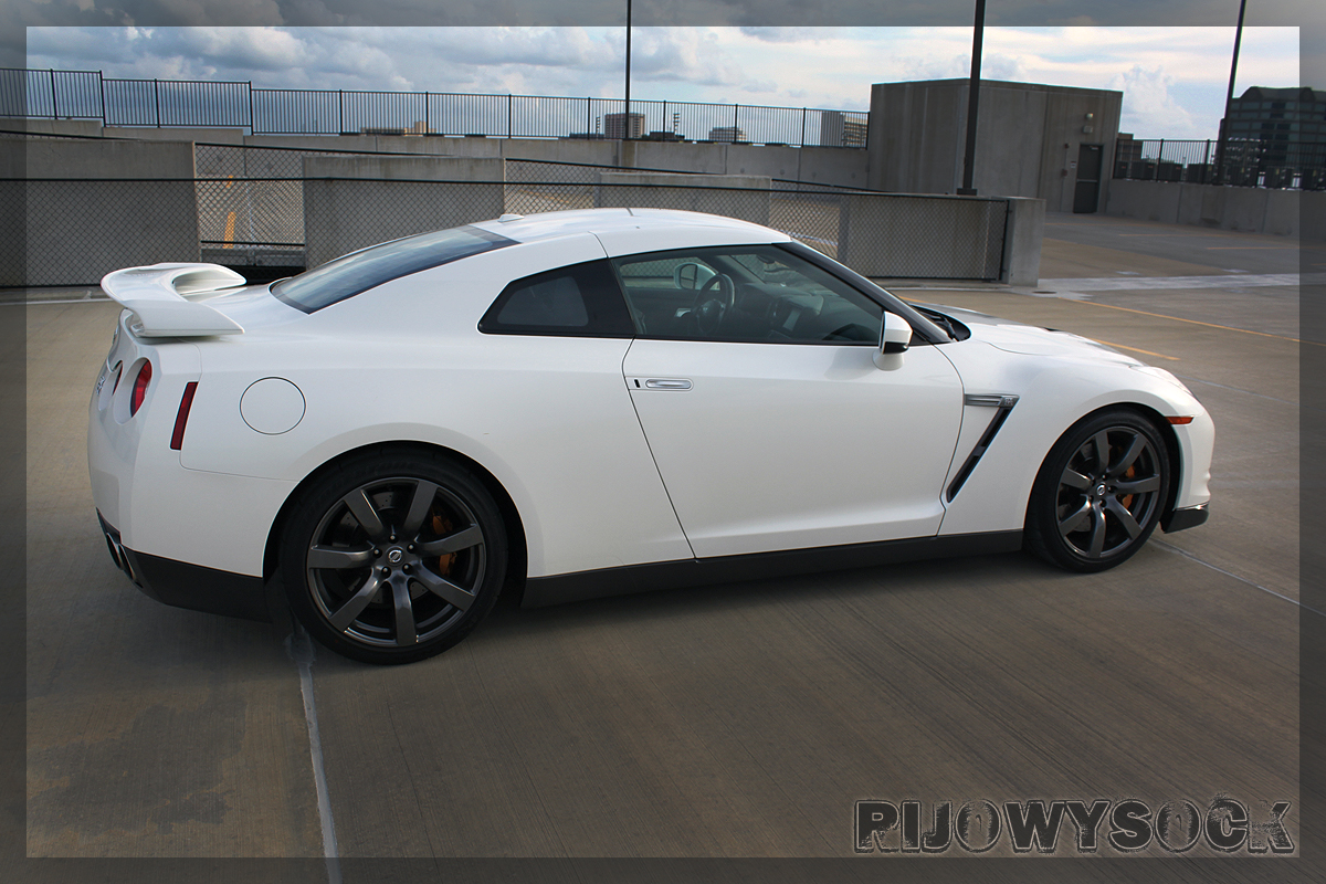 Name:  Nissan-GTR-11.jpg
Views: 297
Size:  808.1 KB
