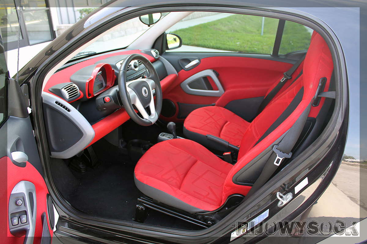 Name:  smart-fortwo-9.jpg
Views: 175
Size:  999.5 KB