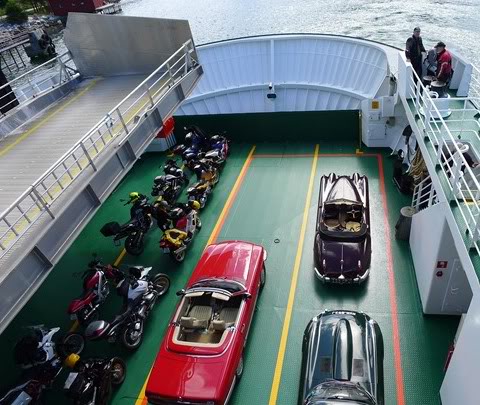 Name:  small_P1010318_ferry.jpg
Views: 57
Size:  59.5 KB