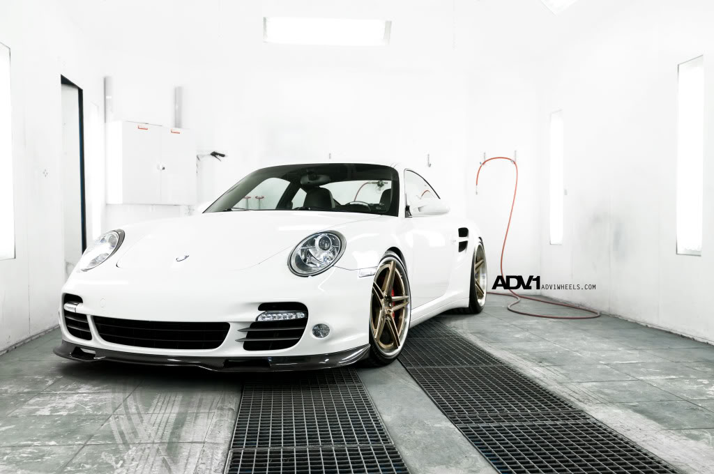 Name:  ADV1white-goldPcar4.jpg
Views: 167
Size:  102.7 KB