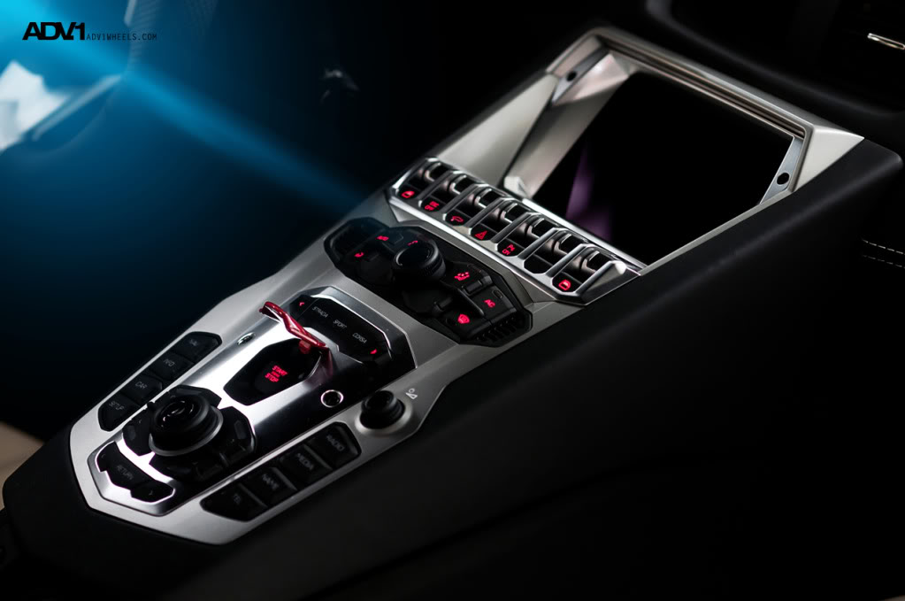 Name:  ADV1LP70013.jpg
Views: 137
Size:  68.9 KB