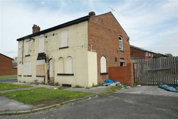 Name:  ManchesterHouse2.jpg
Views: 22
Size:  38.4 KB